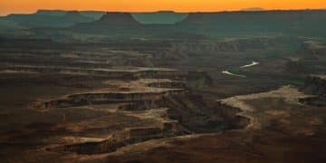 Unearthing America's Past: Archaeological Discoveries in 2025 - Cover Image